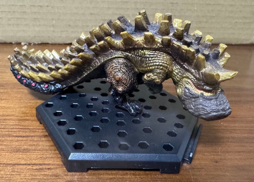 モンハン　スタンダードモデル　フィギュア　5点