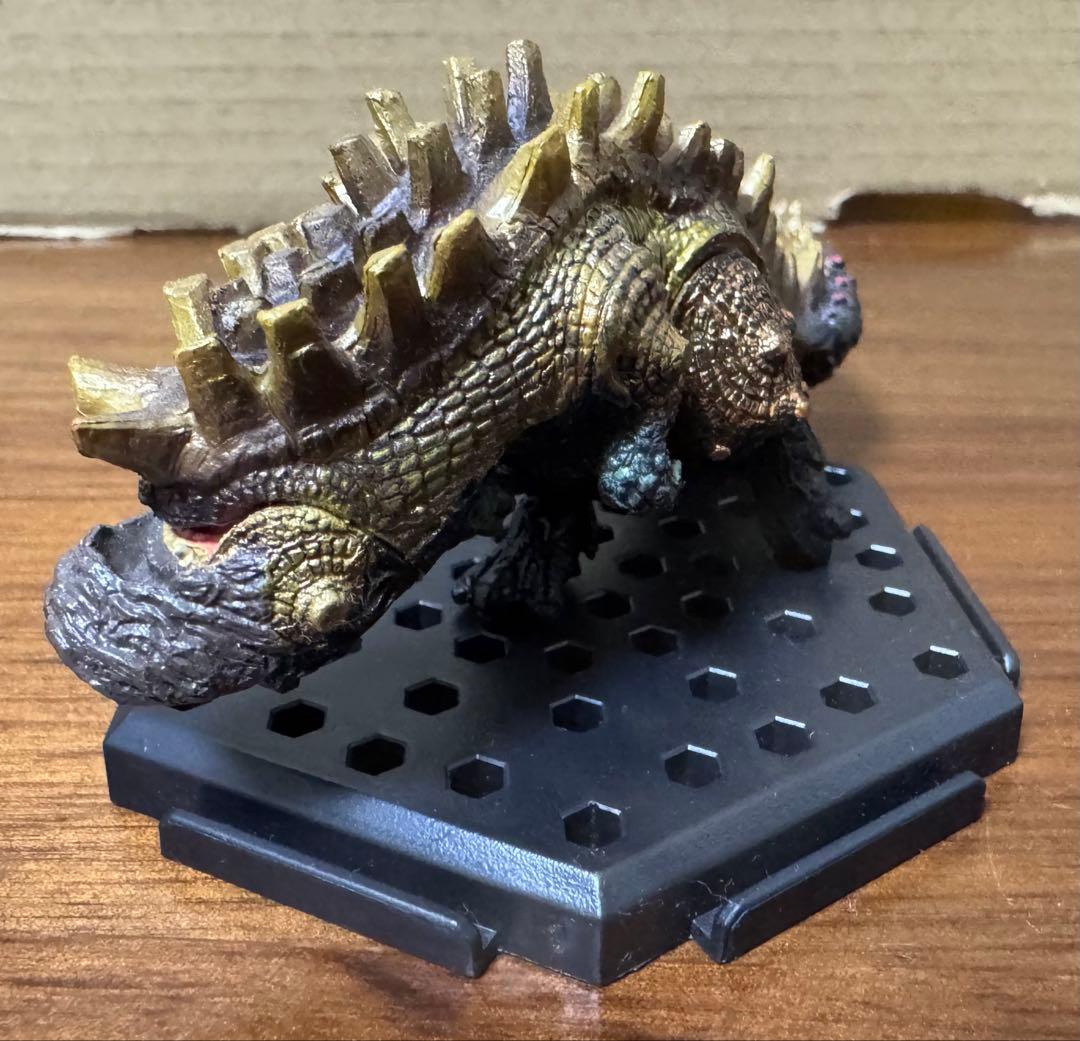 モンハン　スタンダードモデル　フィギュア　5点