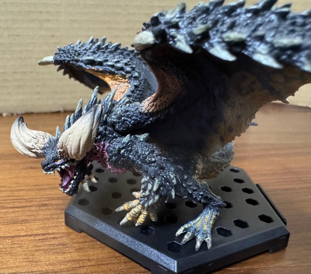 モンハン　スタンダードモデル　フィギュア　5点