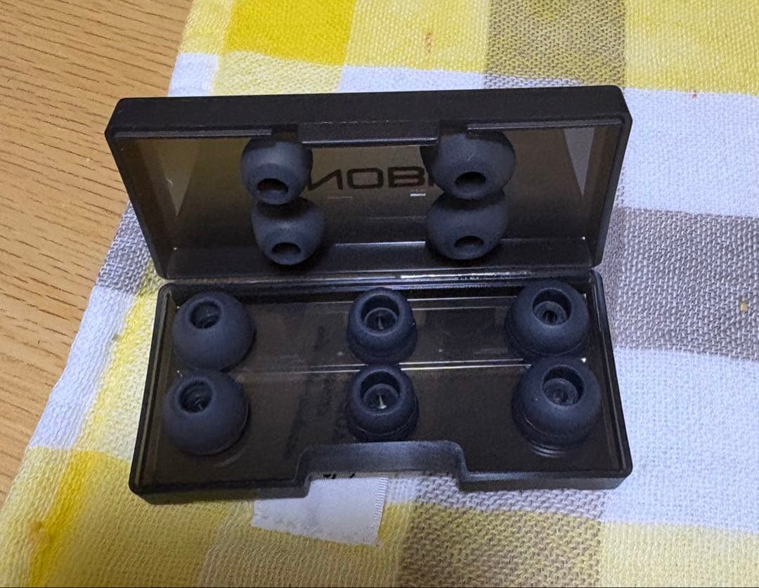 イヤホン NOBLE FoKus PRESTIGE