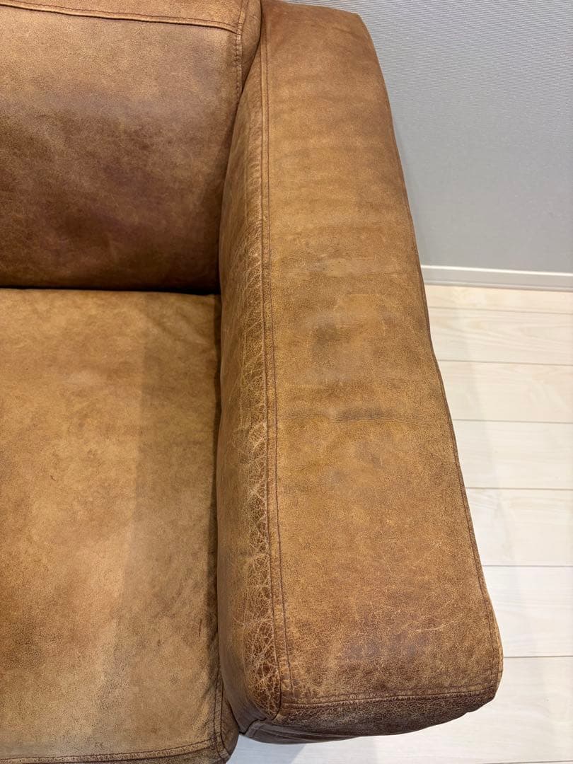 【送料費のみでの販売】ブラウン オイルレザー キャメル 3人掛けソファ