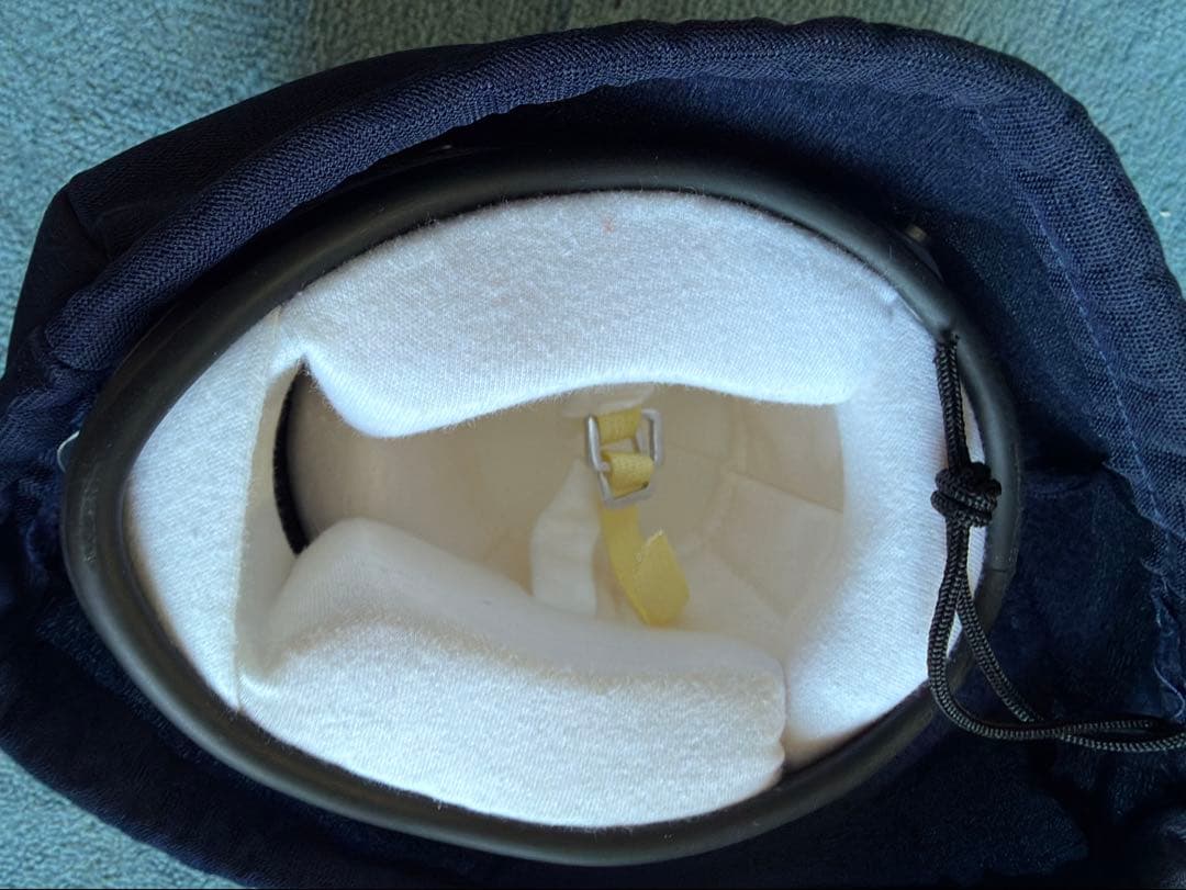 シューベルト製 2023年日本GPスペシャルヘルメット　フェルスタッペン