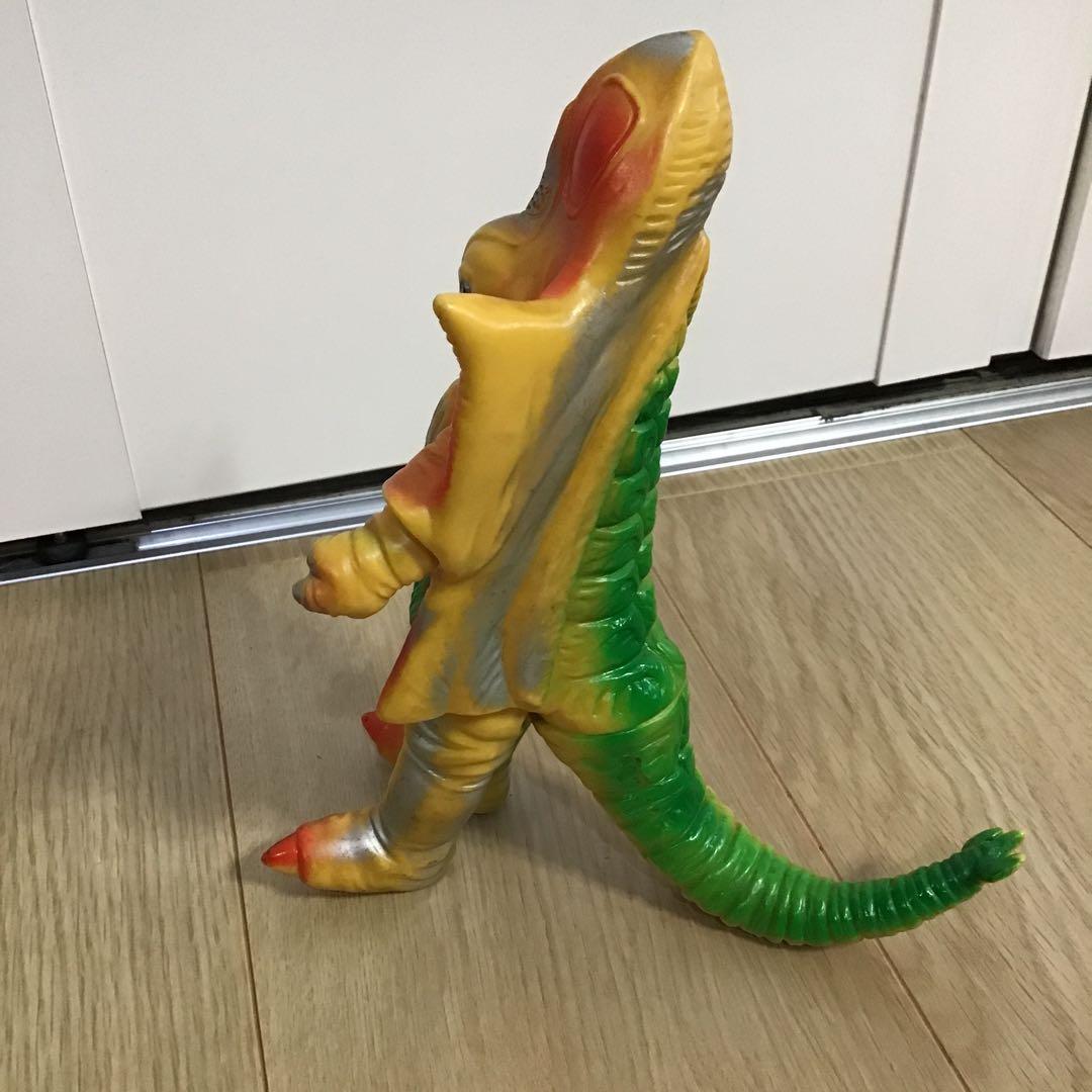 期間限定　昭和レトロ　当時物　ブルマック　ソフビ　ミラーマン怪獣　鋼鉄竜アイアン