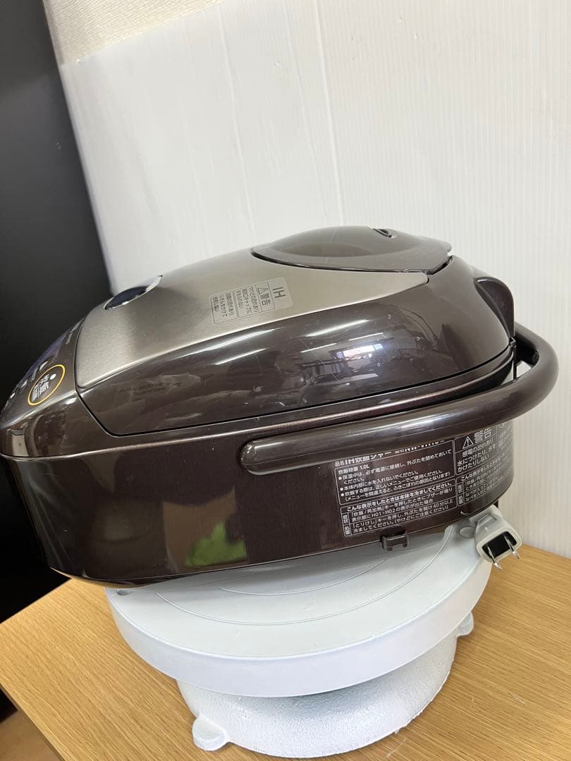 象印 ZOJIRUSHI 圧力IH炊飯器 NW-VH10 2022年製
