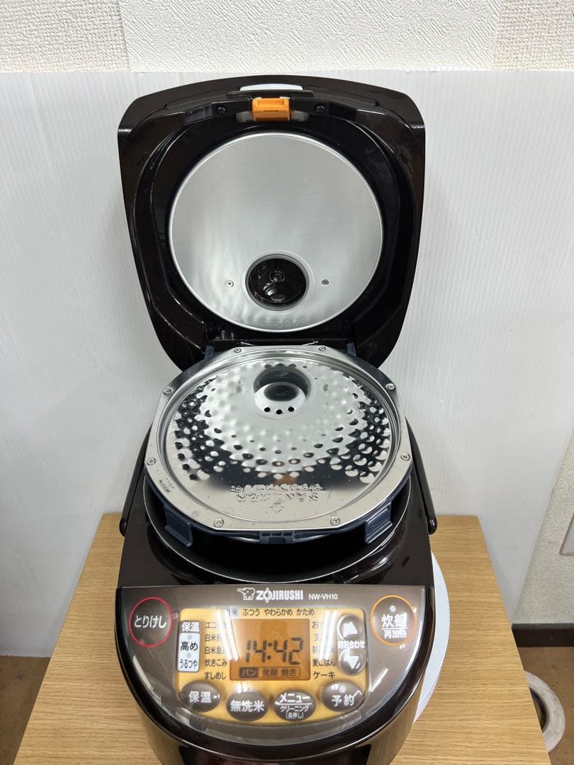 象印 ZOJIRUSHI 圧力IH炊飯器 NW-VH10 2022年製