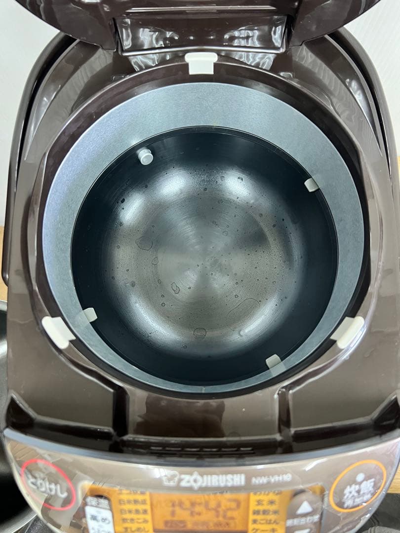 象印 ZOJIRUSHI 圧力IH炊飯器 NW-VH10 2022年製