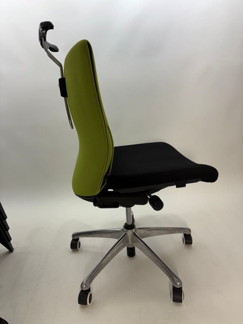 OKAMURA オカムラ オフィスチェア　フィーゴ