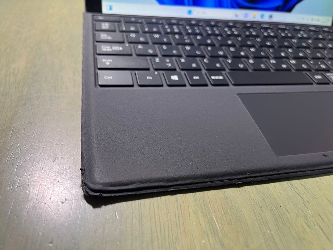 Surface Pro 第5世代 DOCKING STATION付き