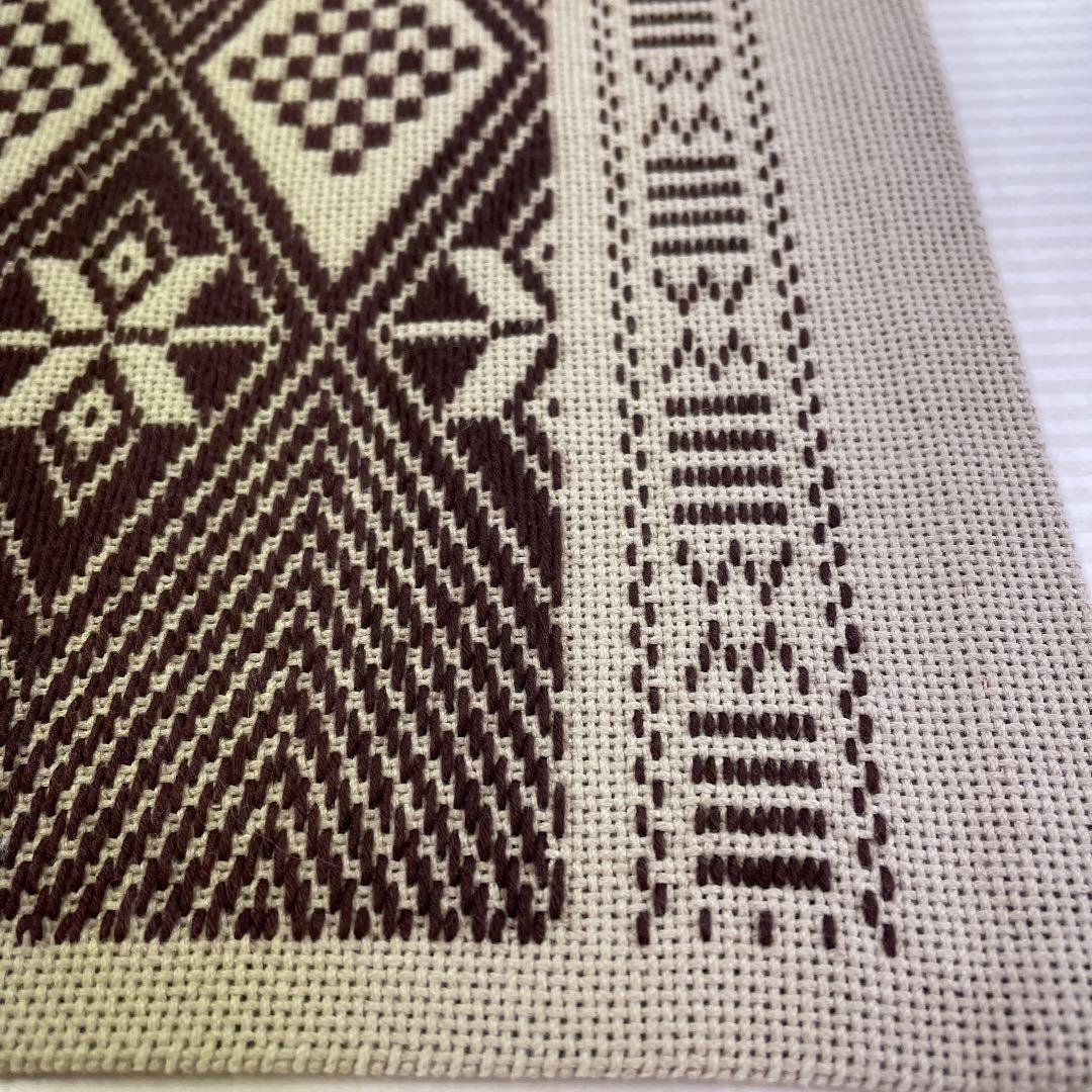 こぎん刺し　テーブルセンター　⑥