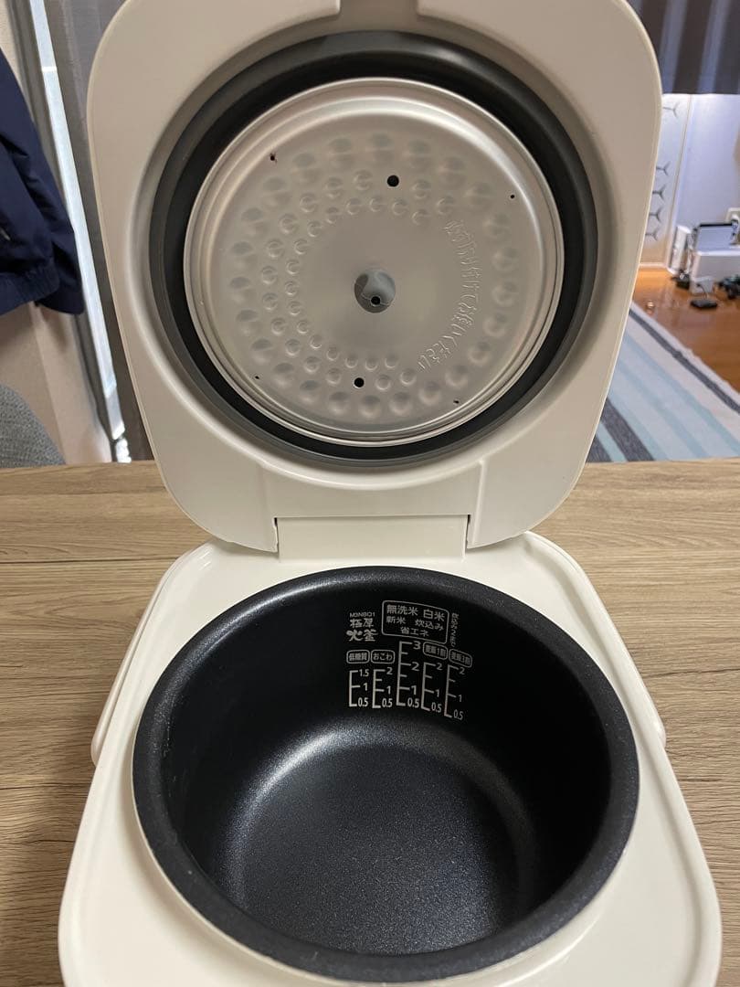 アイリスオーヤマ RC-ME30-W 3合炊飯器 5.4L