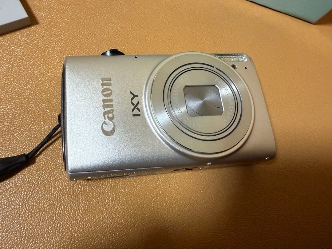 Canon デジタルカメラ　IXY 620F