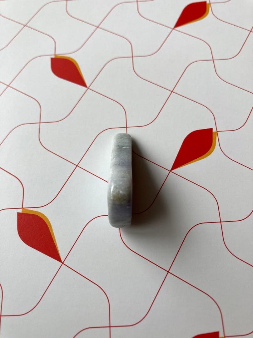 糸魚川翡翠　ラベンダー　ネックレス