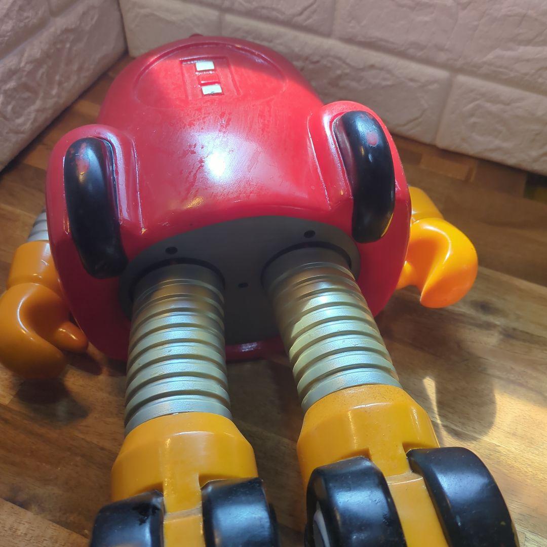 ピンクのロボットフィギュア 約60cm