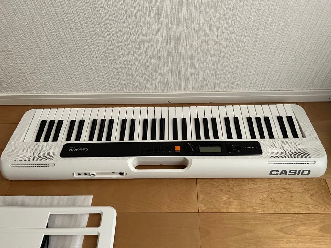 カシオ　電子キーボード　CT-S200 2022年製