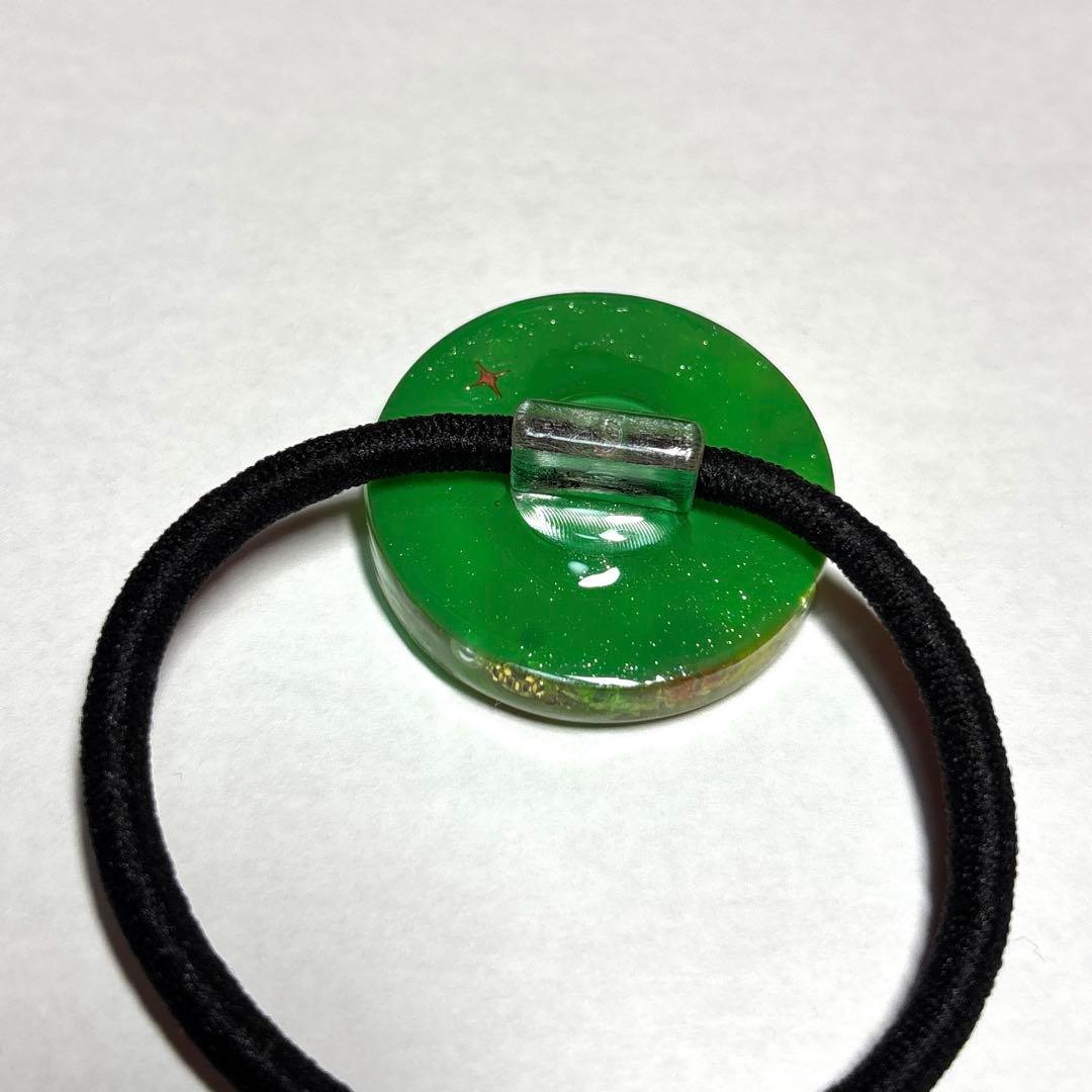 レジン　ヘアゴム　マトリカリア　グリーン系　66