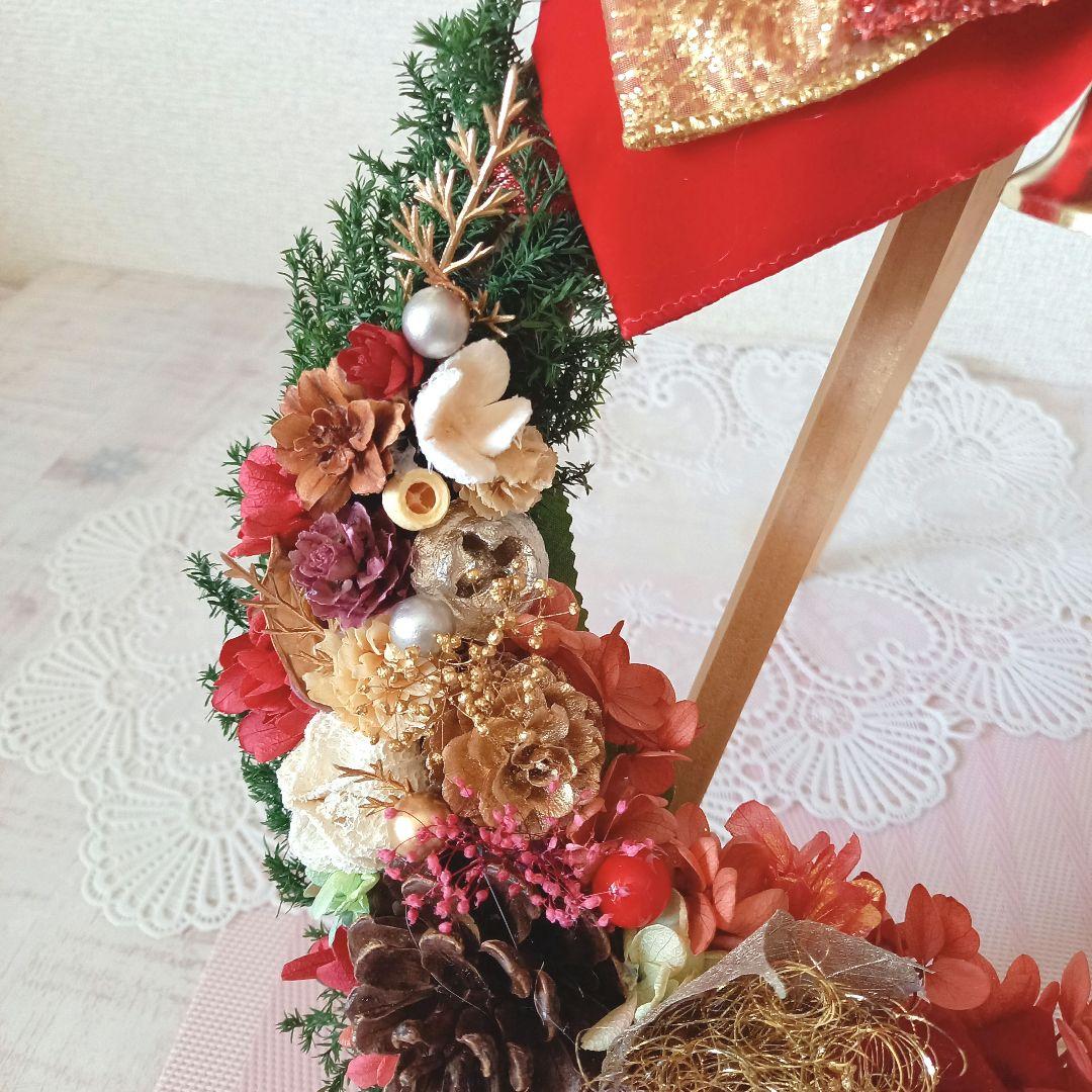 No141  真っ赤なバラとリンリンベル❄︎.*クリスマスリース❤︎ 2024