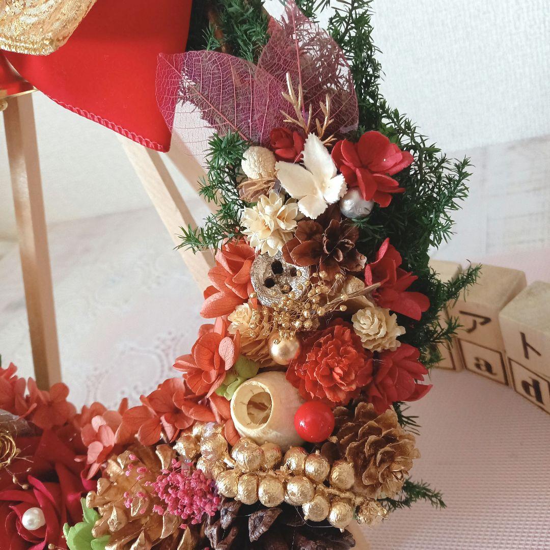 No141  真っ赤なバラとリンリンベル❄︎.*クリスマスリース❤︎ 2024