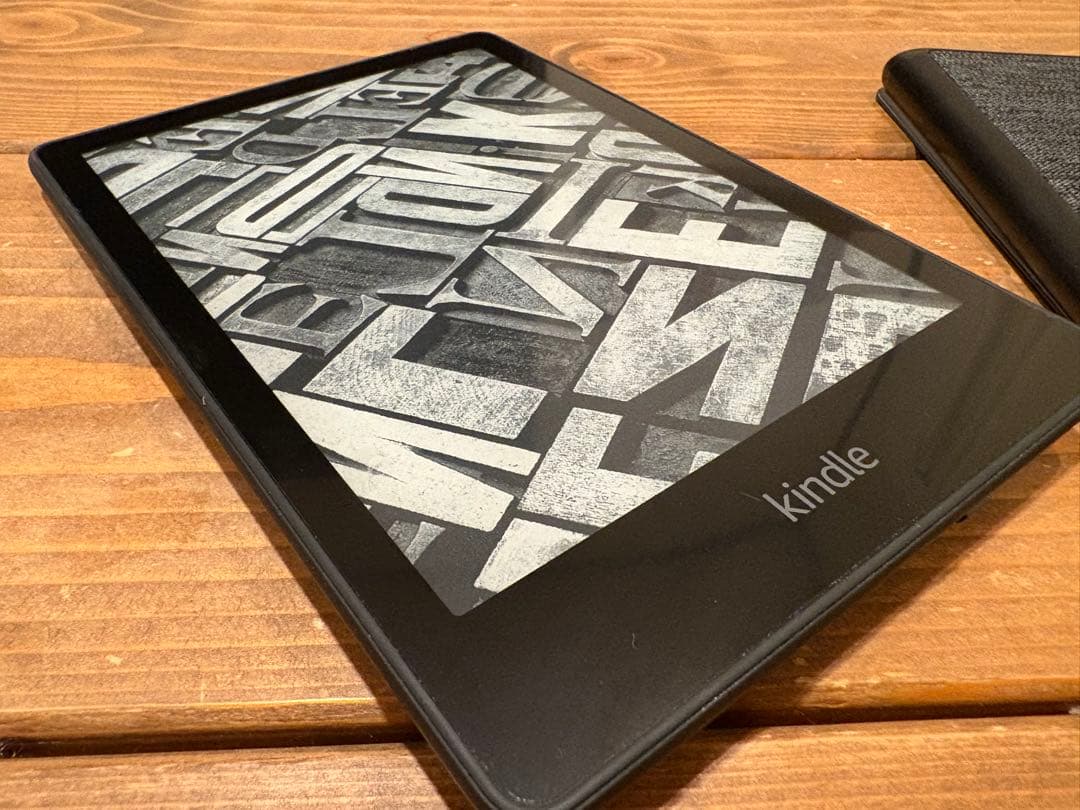 Kindle Paperwhite 第11世代　16GB ケース付き