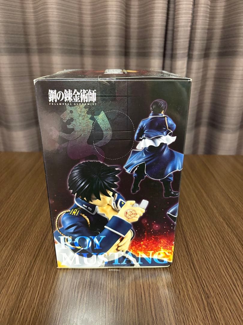 鋼の錬金術師　ロイ・マスタング　フィギュア