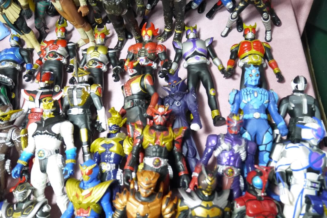 ライダーヒーローシリーズ　ビッグサイズソフビ　など　119体