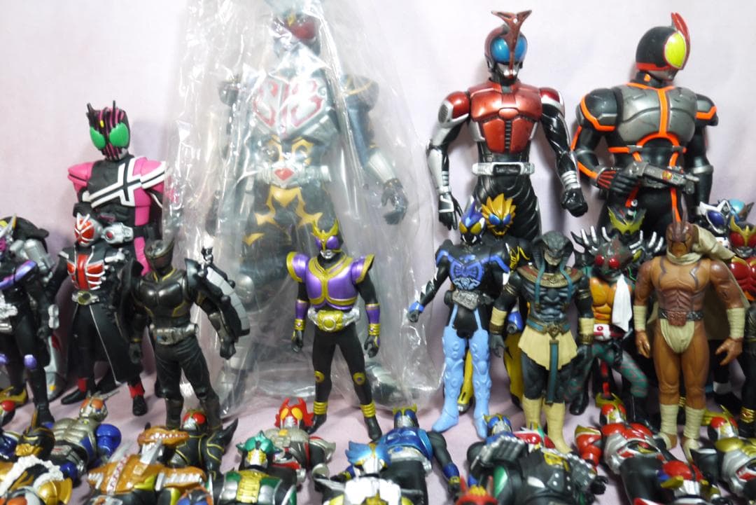 ライダーヒーローシリーズ　ビッグサイズソフビ　など　119体