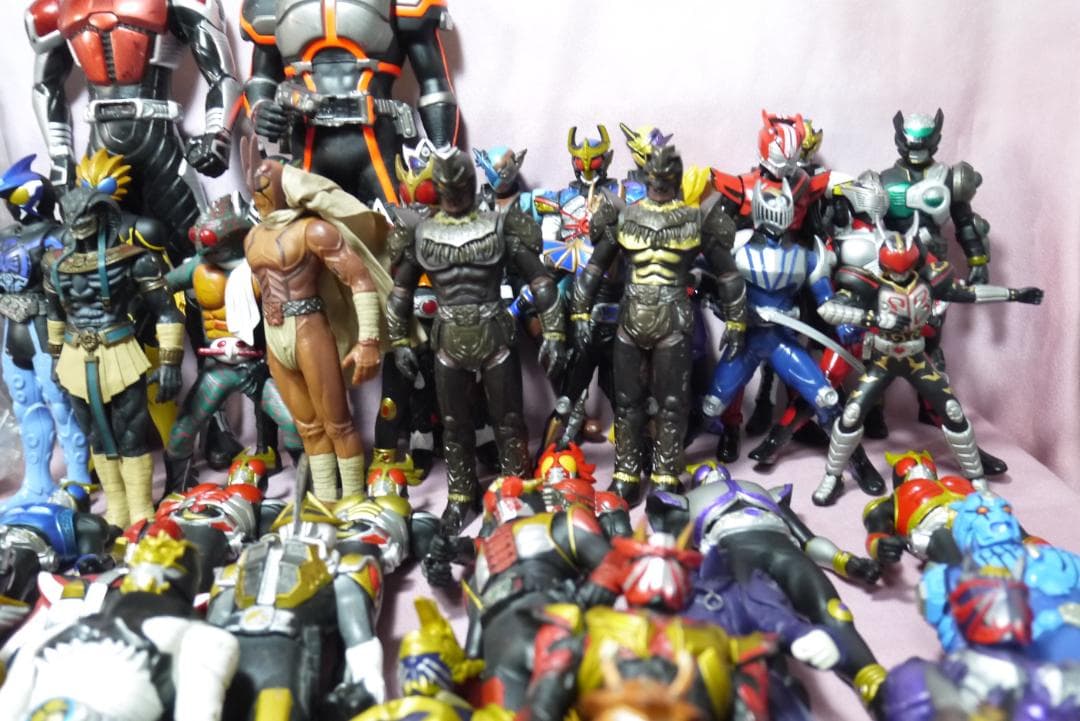 ライダーヒーローシリーズ　ビッグサイズソフビ　など　119体