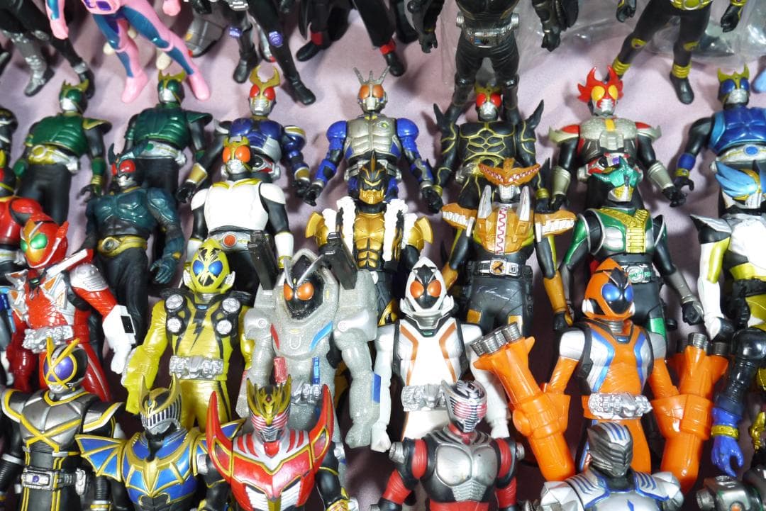 ライダーヒーローシリーズ　ビッグサイズソフビ　など　119体