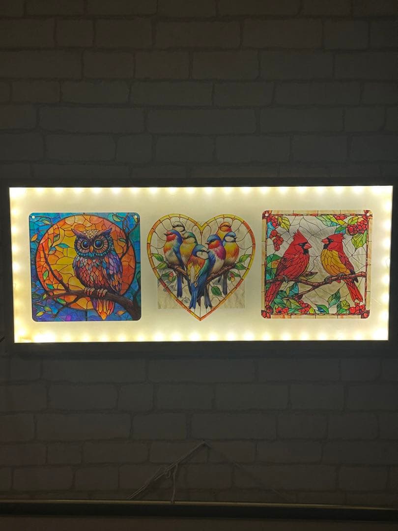 ステンドグラス風アート フクロウと鳥　電飾LED インテリア　ア-ト 額縁