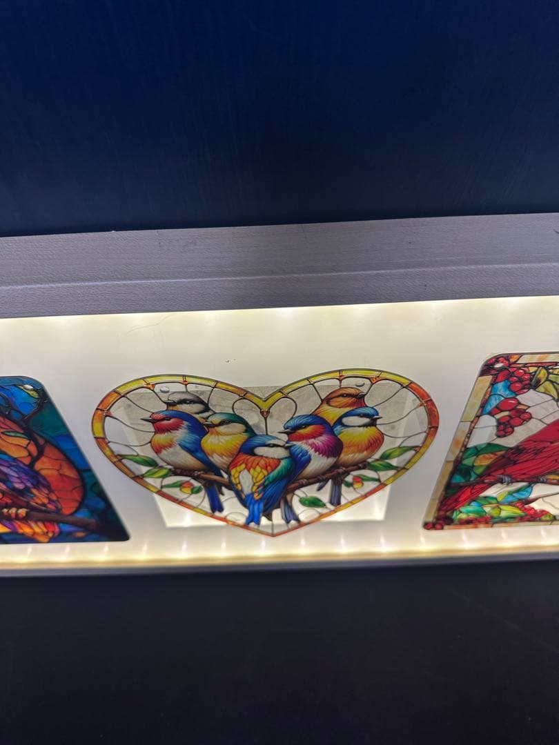 ステンドグラス風アート フクロウと鳥　電飾LED インテリア　ア-ト 額縁