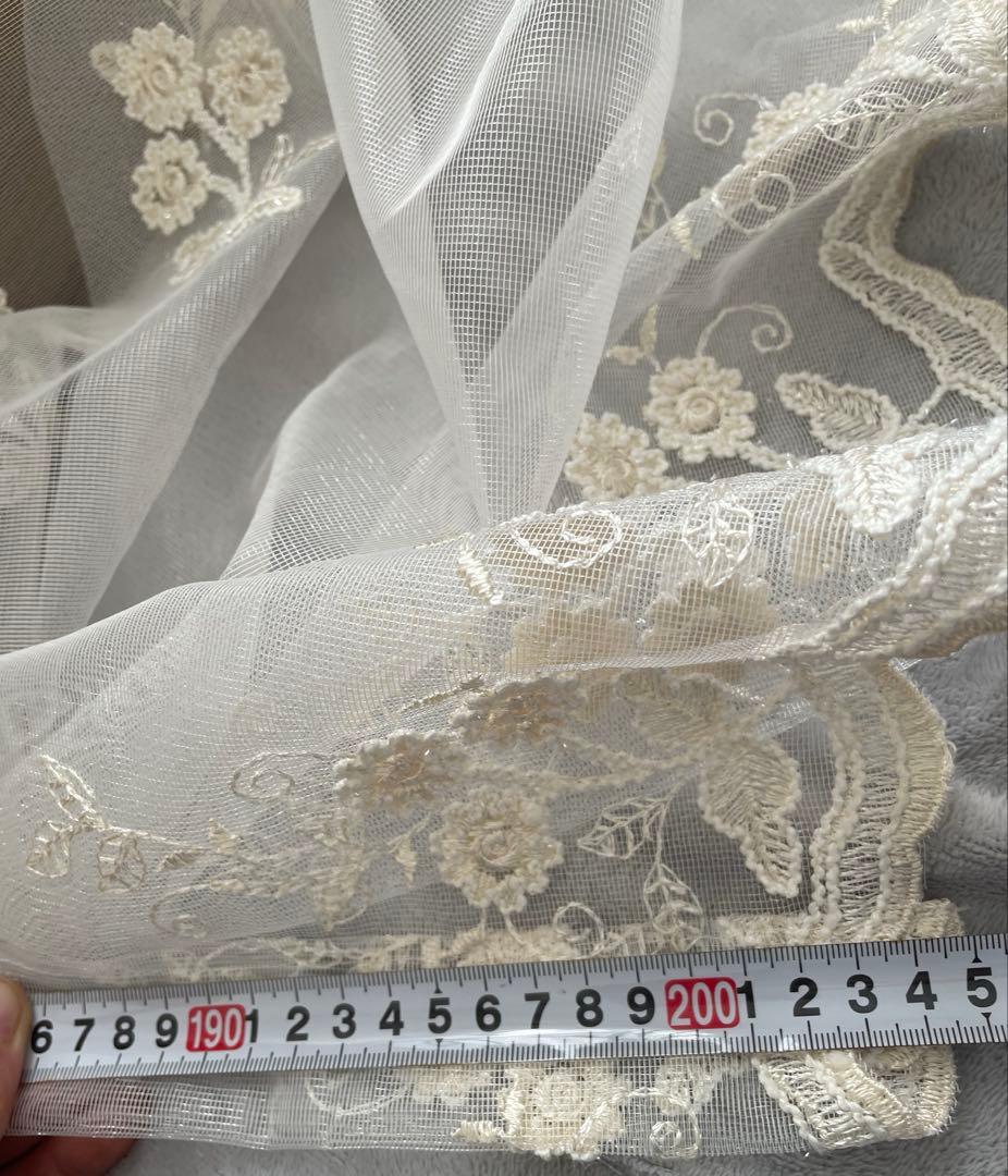 レース カーテン, 花刺繍入り カーテン、H204cmXW110cm X 2,