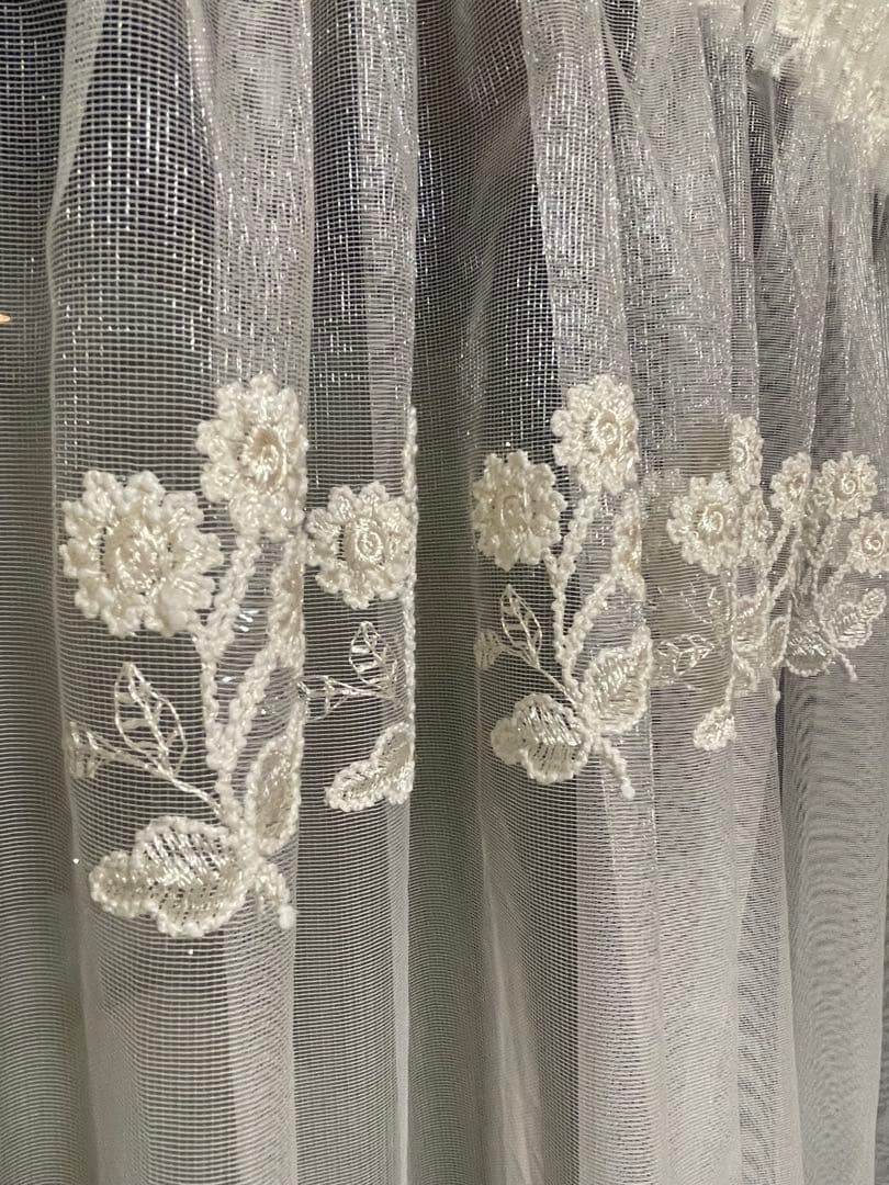 レース カーテン, 花刺繍入り カーテン、H204cmXW110cm X 2,