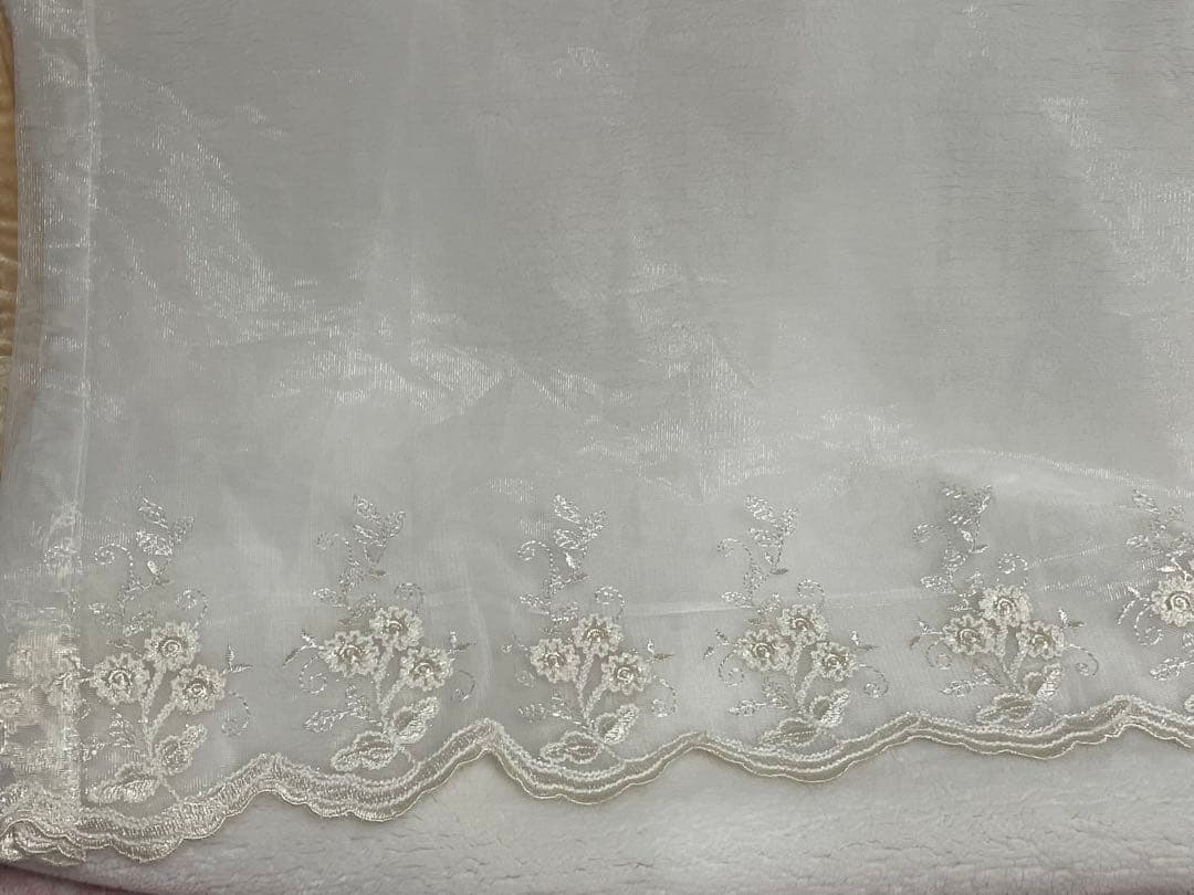 レース カーテン, 花刺繍入り カーテン、H204cmXW110cm X 2,