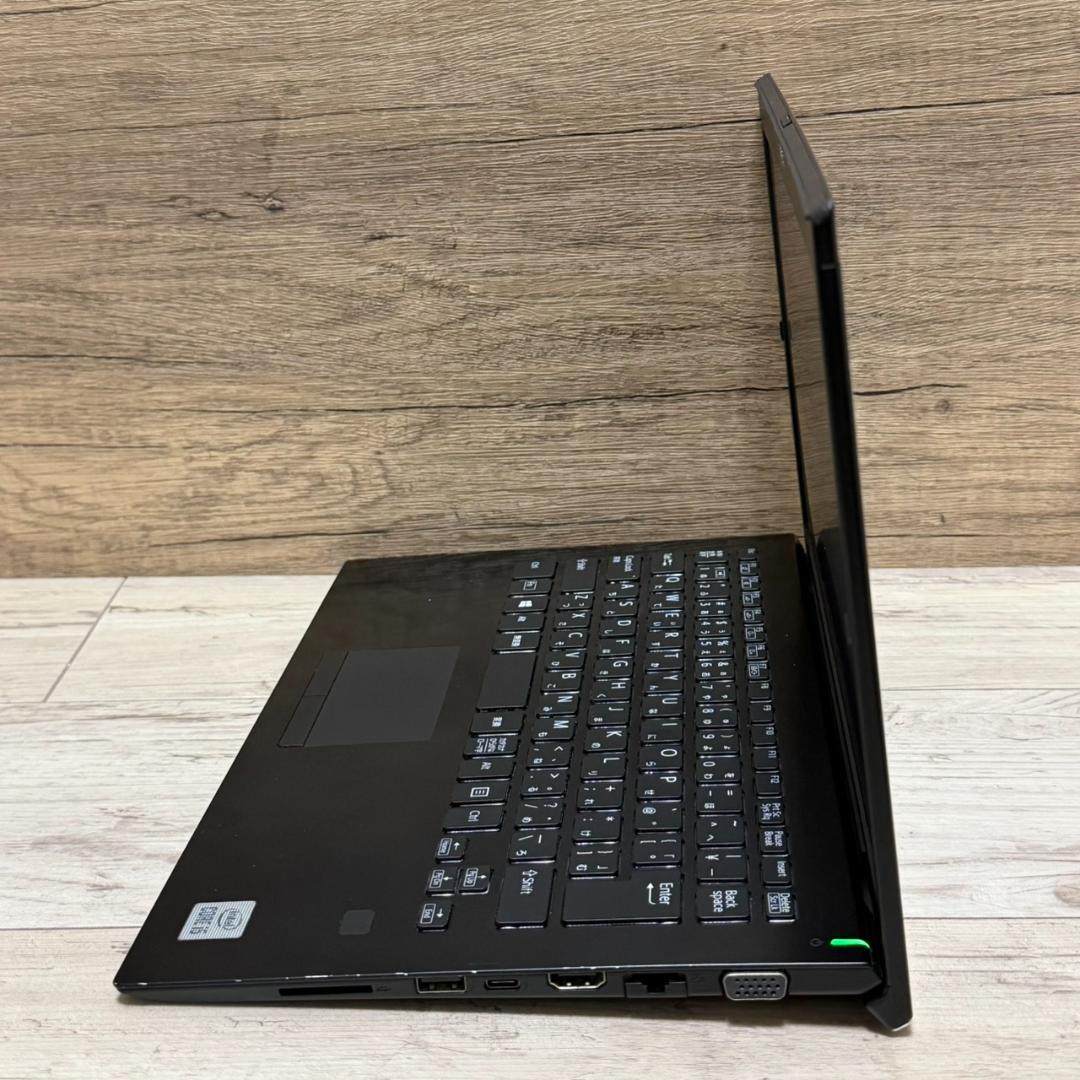 軽量＆コスパ◎　VAIO Pro PG 第10世代Core i5 256GB