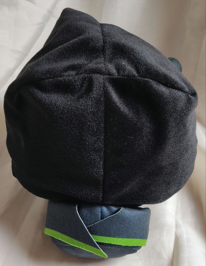 リリア・ヴァンルージュ　スペシャルハンドメイド風お座りぬいぐるみ　ツイステ