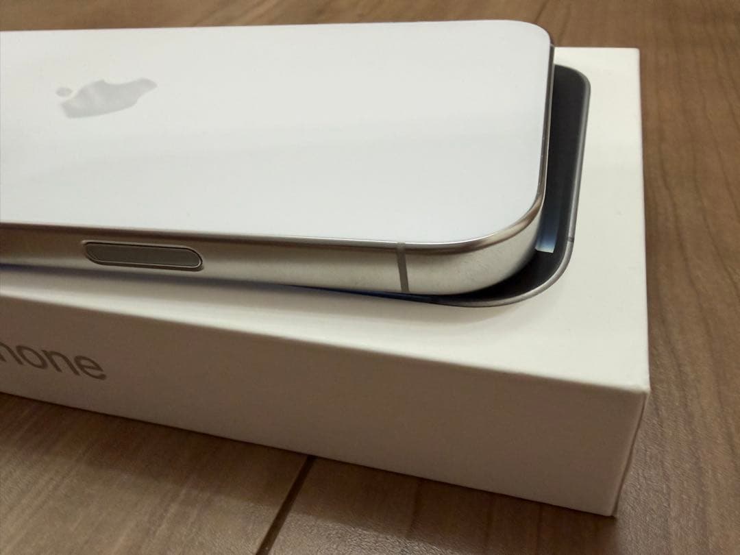 スマートフォン本体 iPhone16 Pro Max 512GB