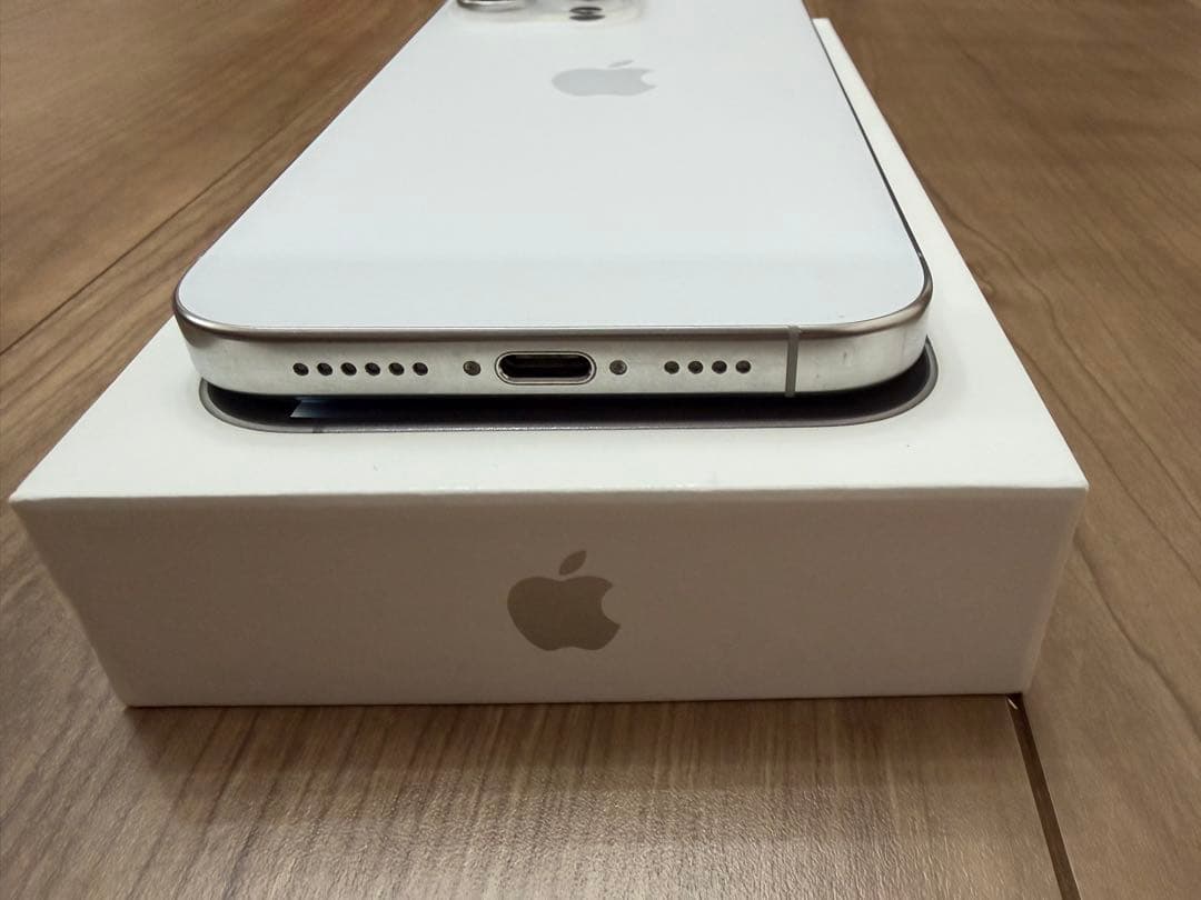 スマートフォン本体 iPhone16 Pro Max 512GB