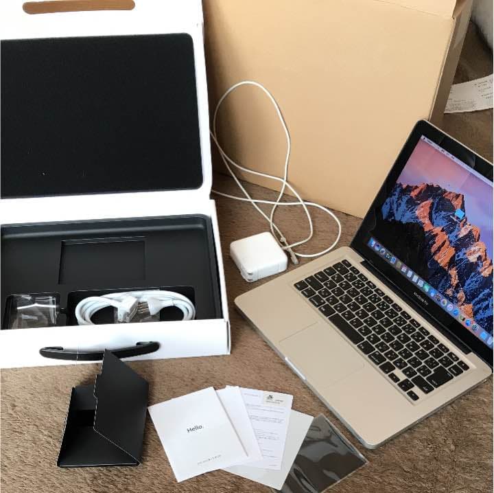 MacBook本体 MacBook Pro 13-inch