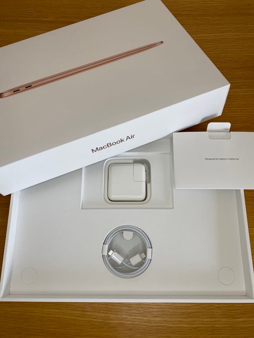 MacBook Air 2020 本体　高性能モデル　付属品完備　Aランク