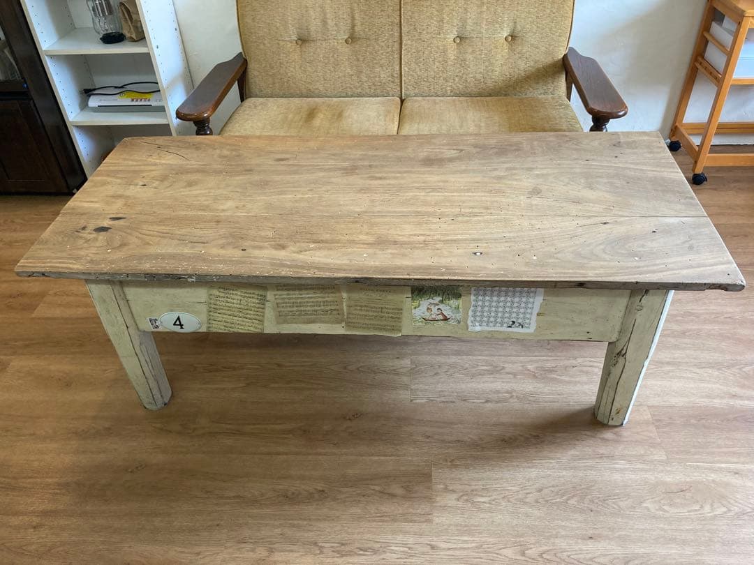 【ベルギー製　アンティーク　テーブル】