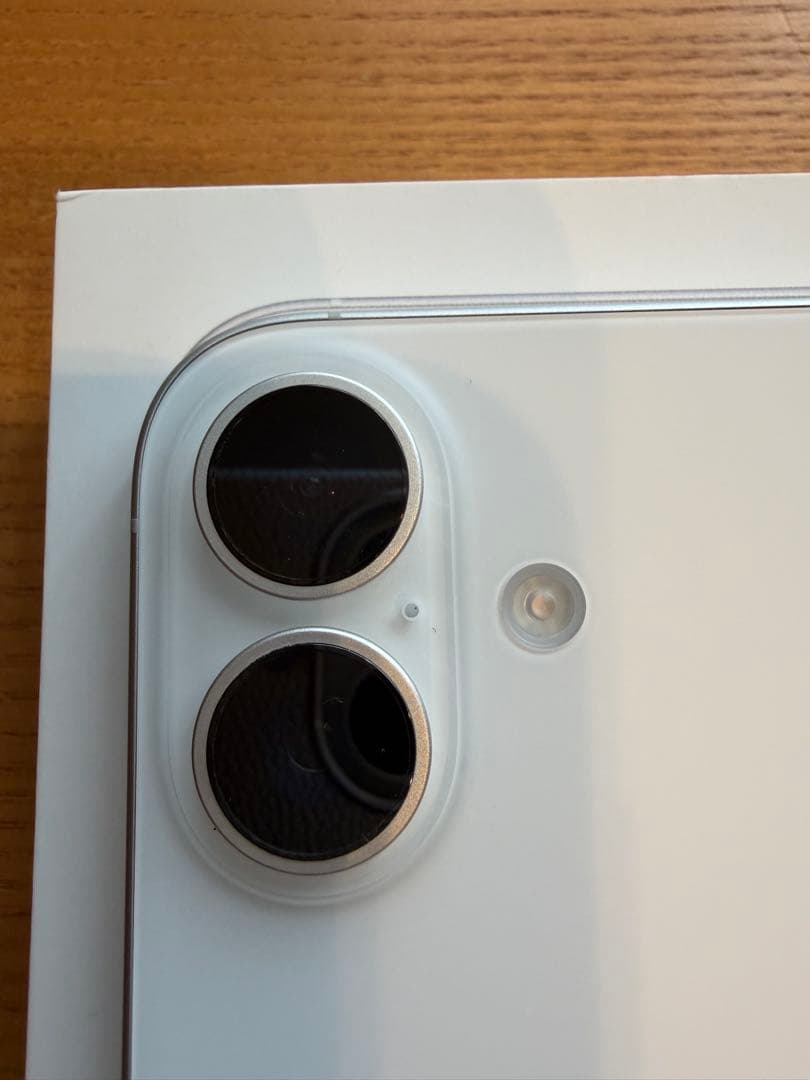 iPhone 16 512GB ホワイト simフリー