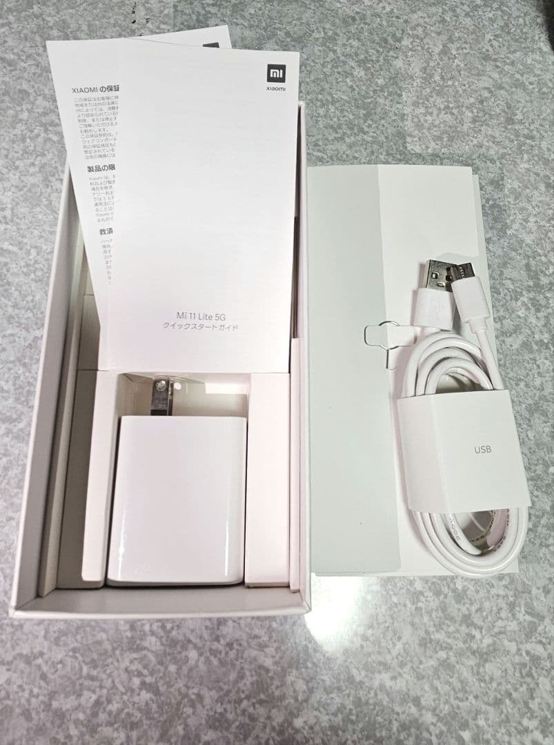 【美品】Xiaomi Mi 11 Lite 5G