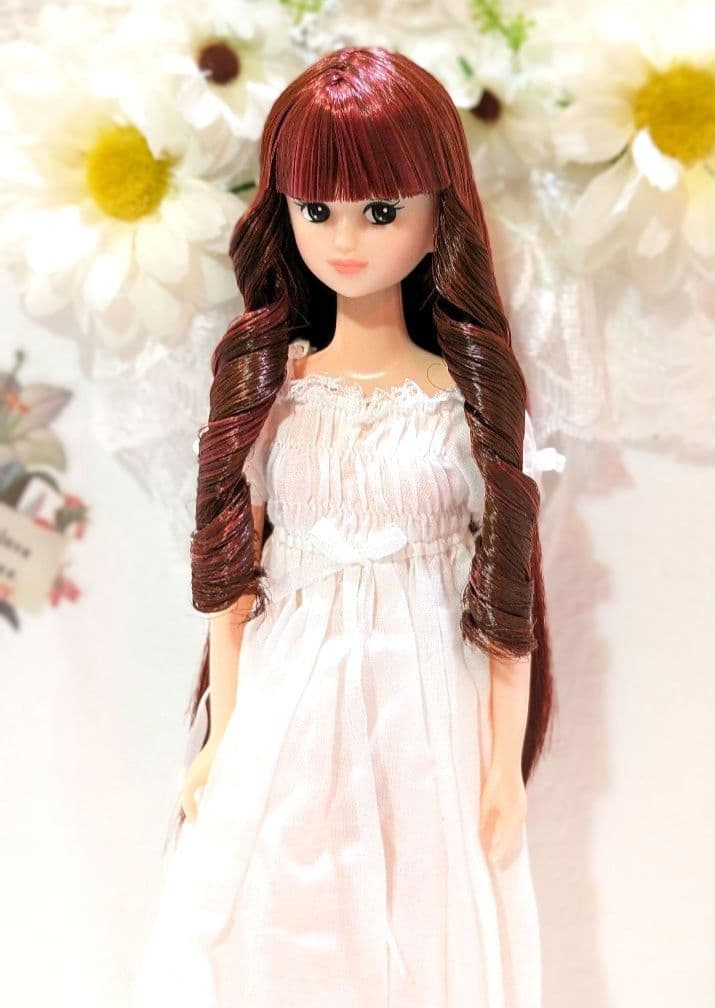 厳選　リカちゃんキャッスル　おたのしみドール　リエ　サイド縦ロール　MIX　新品