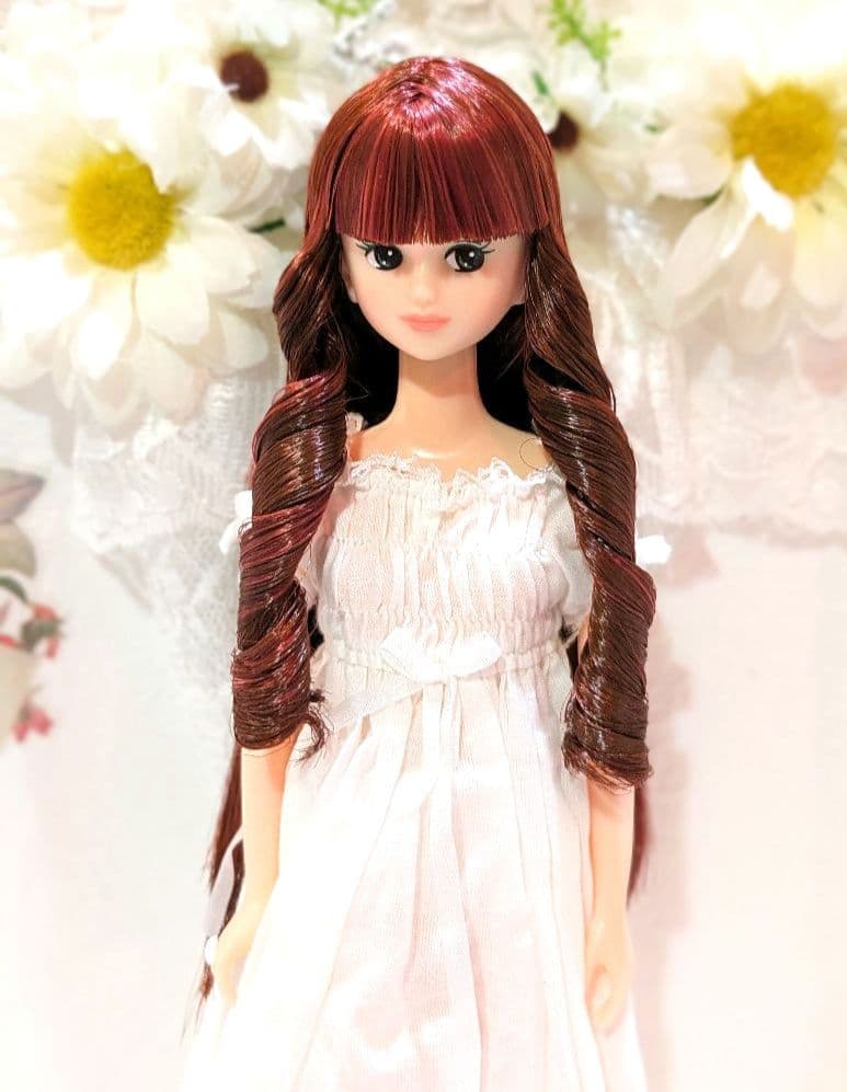 厳選　リカちゃんキャッスル　おたのしみドール　リエ　サイド縦ロール　MIX　新品