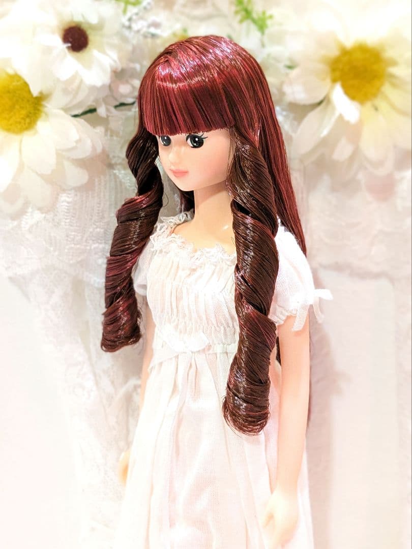 厳選　リカちゃんキャッスル　おたのしみドール　リエ　サイド縦ロール　MIX　新品