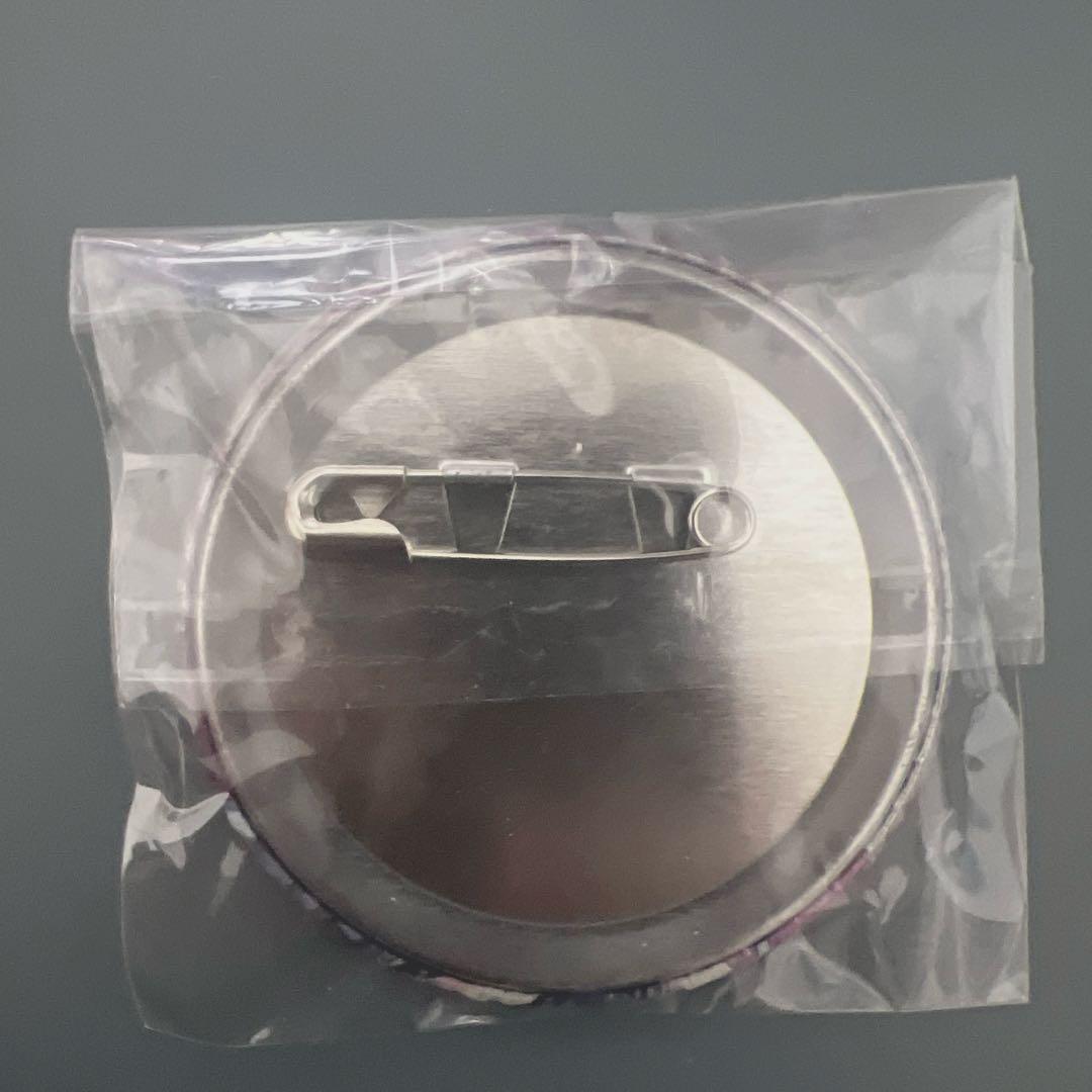 プロセカ　宵崎奏　ホログラム缶バッジ 缶バッジ　　ローソン　抽選500名