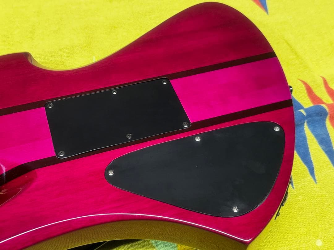 ギター B.C.Rich MOCKINGBIRD