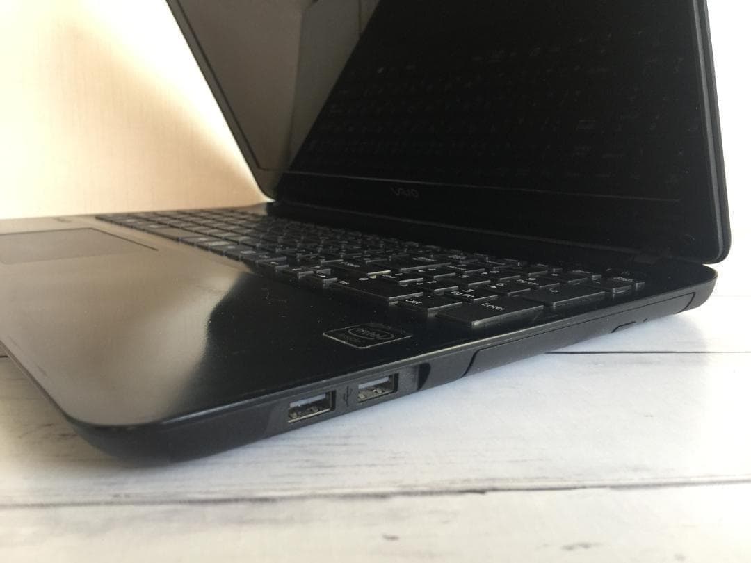 SONY VAIO VJF152C11N　15.6型液晶 フルサイズノート