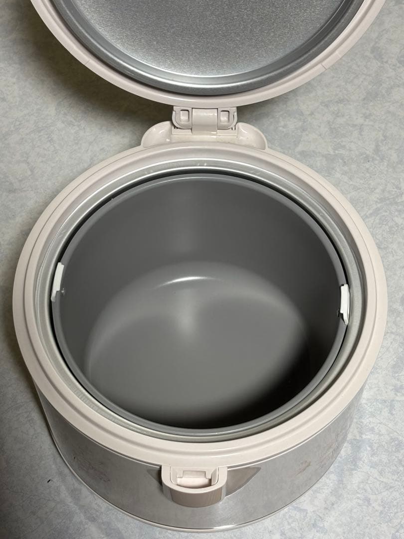 美品✧*。Zojirushi 電子ジャー 保温専用 TYA-C18型