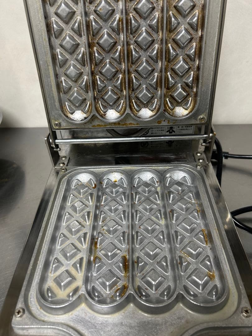 ワッフルメーカー