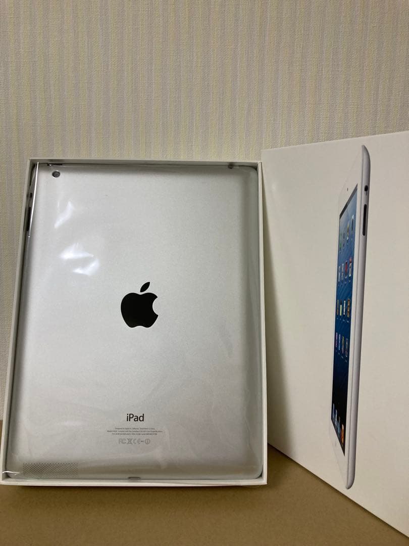 【美品】Apple iPad 第4世代 9.7インチ